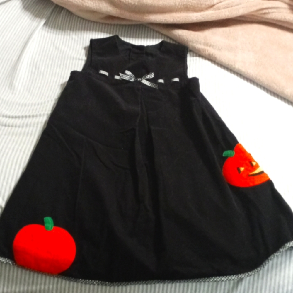 Girls Pumpkin dress